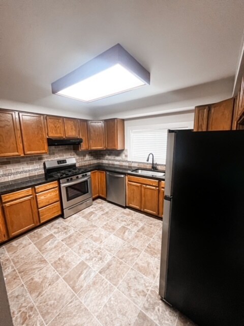 Cocina - 1601 E Montana Ave