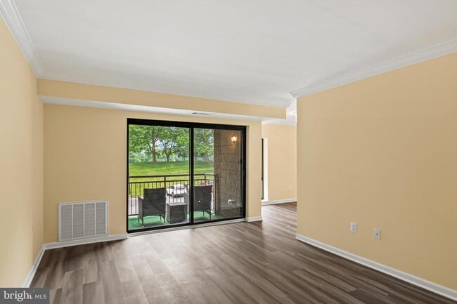 Building Photo - 6007 Majors Ln