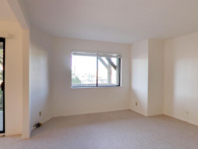 Foto del edificio - 1279-1281 41st Avenue (080r)