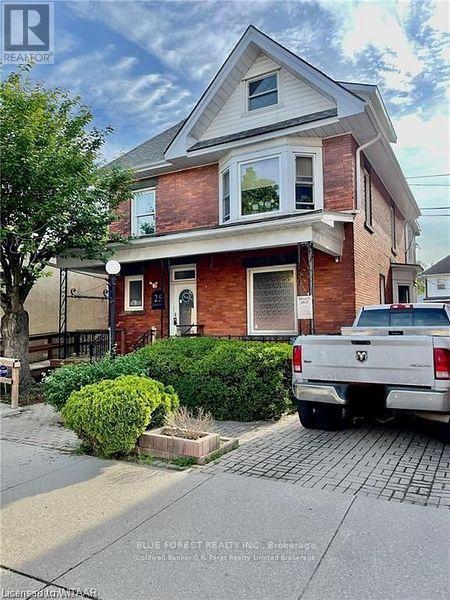 Photo principale - 25 Norfolk St N