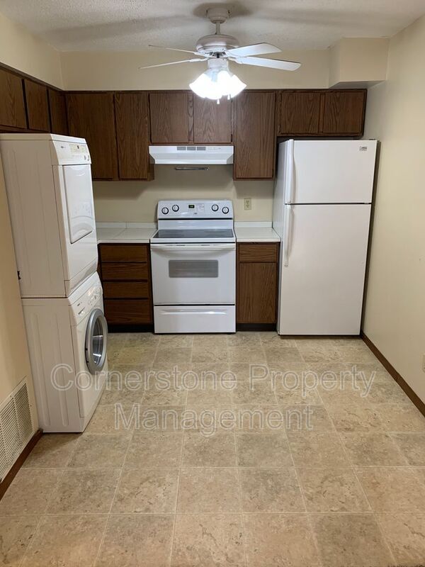 Building Photo - 2718 4th Ave N