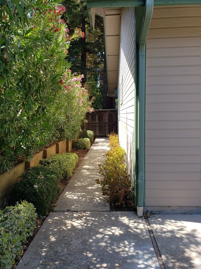 Building Photo - 4214 Treat Blvd