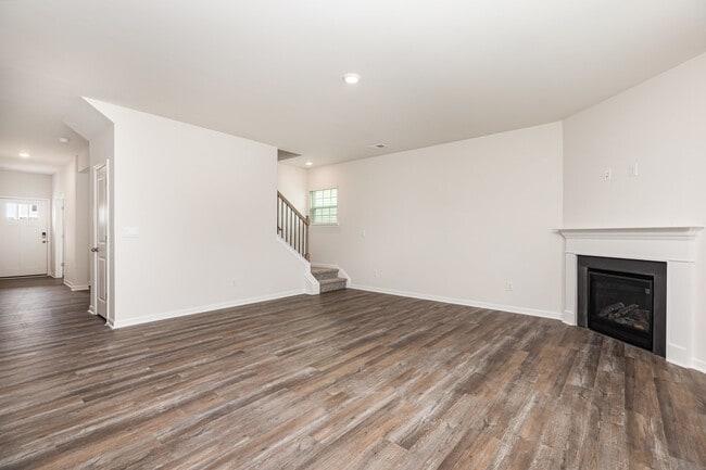 Foto del edificio - 121 Way Cross Ln