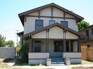 Building Photo - 103 4th Ave