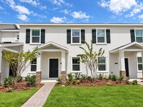 Building Photo - 5605 Ronin Dr