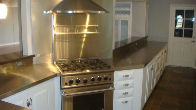 Foto del edificio - 9143 Timberside Dr