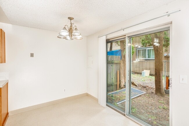 Building Photo - 4311 Plomondon St