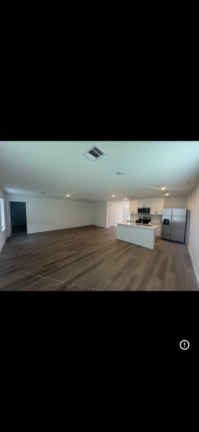 Foto del edificio - 3060 Nori Shores Dr