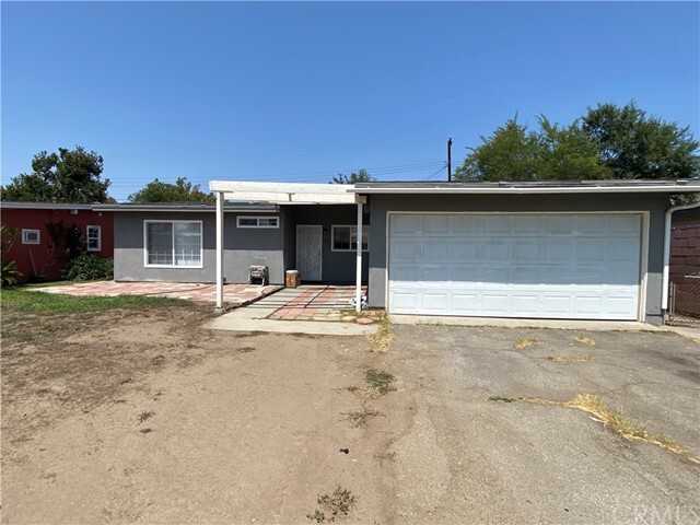 Primary Photo - 1015 Millbury Ave