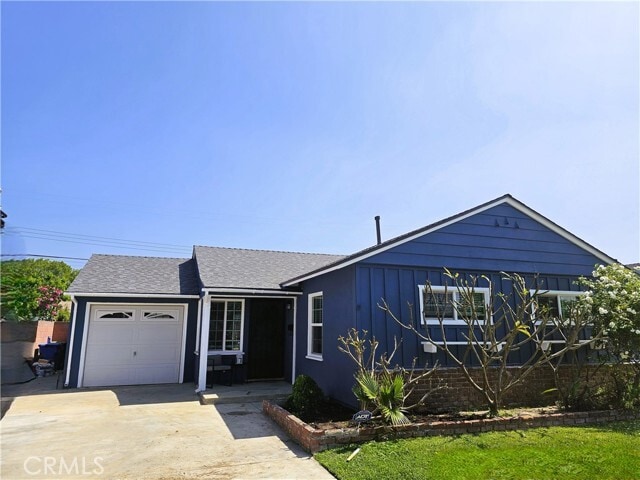 Building Photo - 10620 Gridley Rd