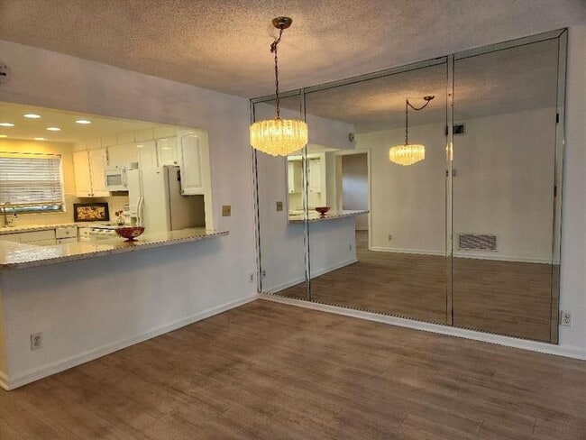 Building Photo - 2000 S Federal Hwy