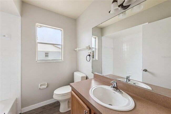 Foto del edificio - 46 N Fairfax Ave