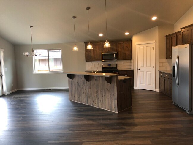 Foto del edificio - Home in NW Redmond Fieldstone Crossing