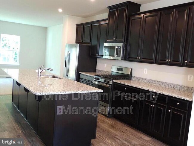 Foto del edificio - 509 Rising Sun Rd