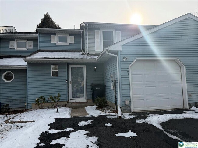 Foto del edificio - 793 Briarstone Rd