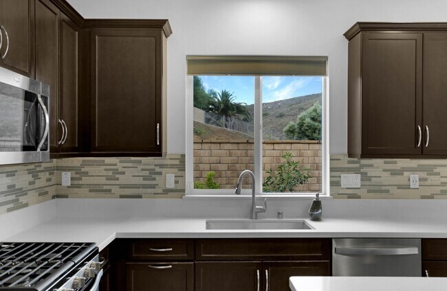 Building Photo - 13216 Cuyamaca Vista Dr