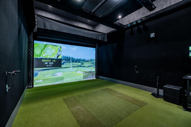 Golf Simulator Lounge - The Ownsby