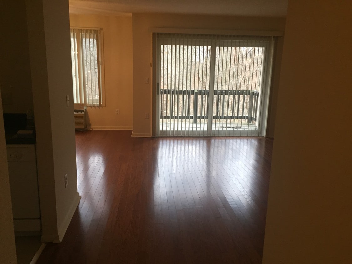 177 Mill Pond Rd, Hamden, CT 06514 Condo for Rent in Hamden, CT