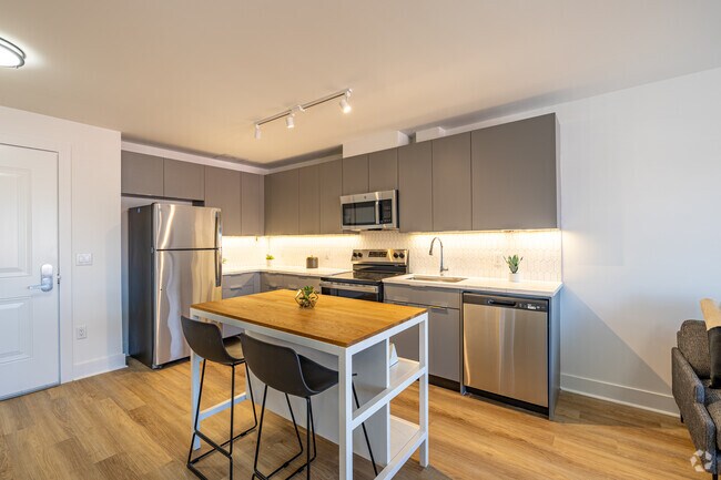 1BR, 1BA - 582SF - Kitchen - Meridia Roselle Park 10