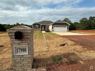 Building Photo - 17980 Lantana Loop