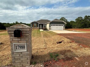 Building Photo - 17980 Lantana Loop