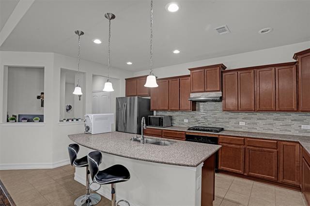 Foto del edificio - 208 Copper Canyon Dr