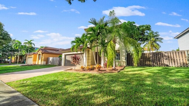 Building Photo - 8963 SW 212th Ln