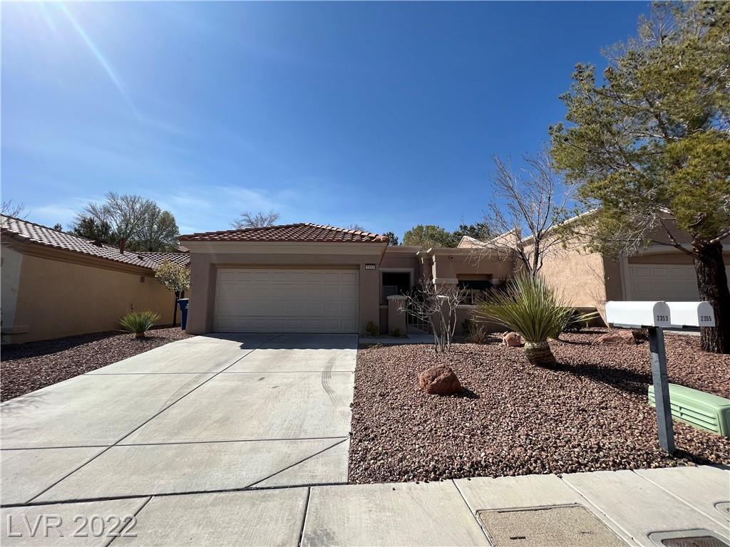 Foto principal - 2353 Scotch Lake St