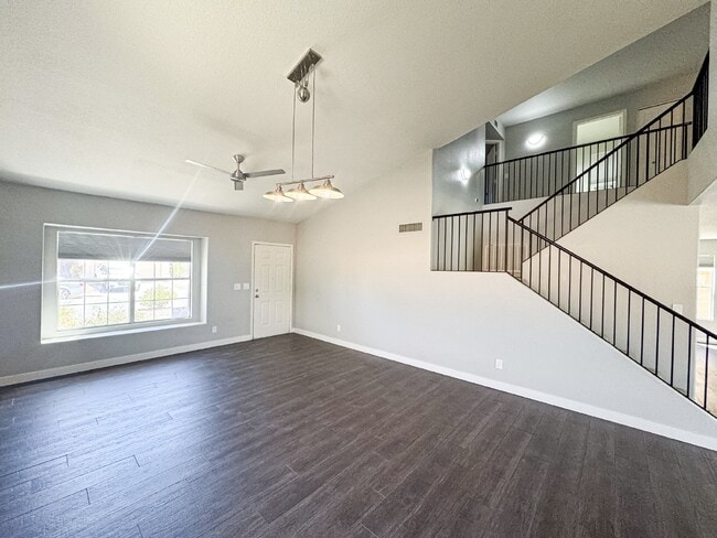 Building Photo - 5930 W Venus Way