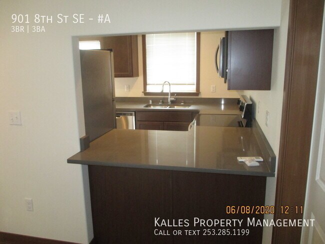 Foto del edificio - 901 8th St SE
