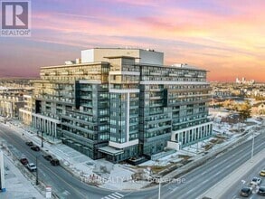 Building Photo - 395-395 Dundas St W