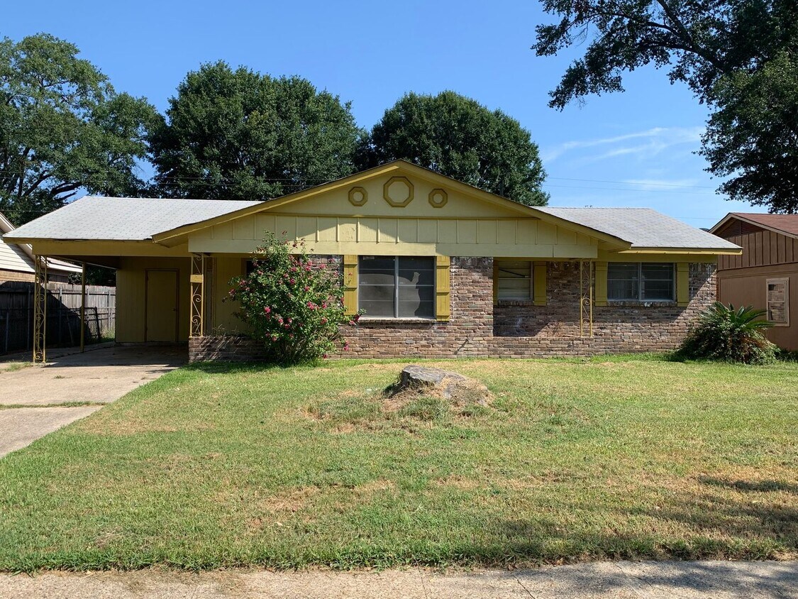 Primary Photo - 3602 Valley View Dr