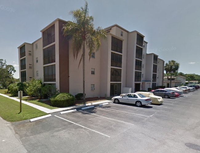 Building Photo - 5541 Bay Blvd