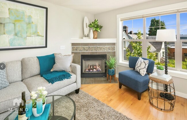 Foto del edificio - 5942 California Ave SW