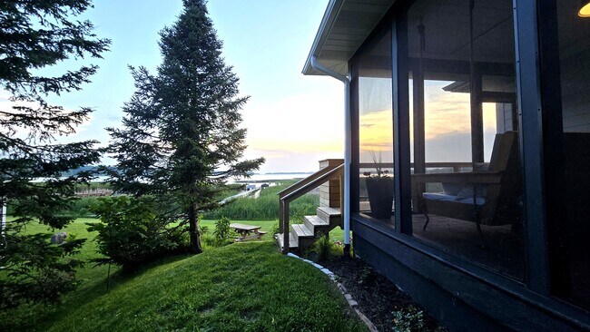 Foto del edificio - 7616 1st St