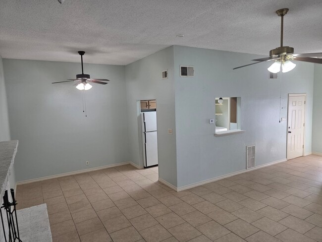 Building Photo - 13539 George Rd