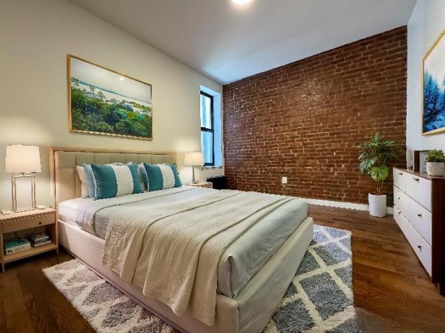Foto del edificio - 5 bedroom in NEW YORK NY 10033