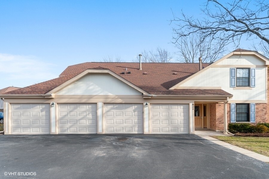 611 Ironwood Ct, Wheeling, IL 60090 Condo for Rent in Wheeling, IL