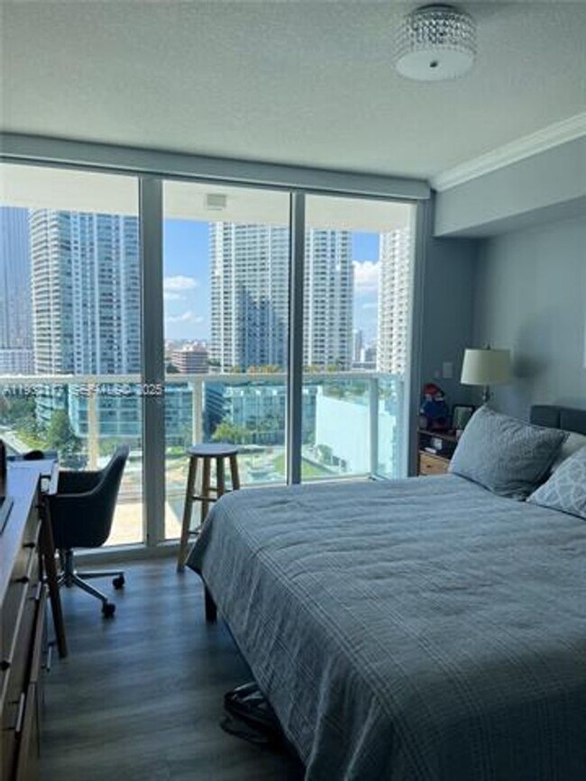 Foto del edificio - 31 SE 5th St