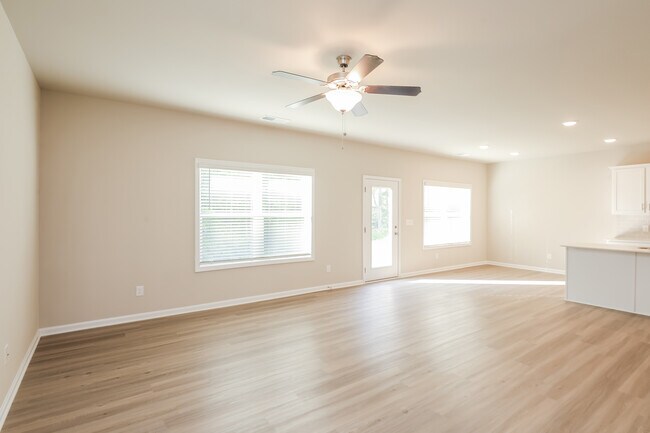 Foto del edificio - 3306 SE Lilac Creek Trail, Gainesville, GA