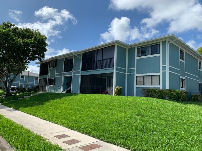 Foto del edificio - 19760 SW 103rd Ct