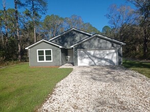 Building Photo - 4840 Kenneth St