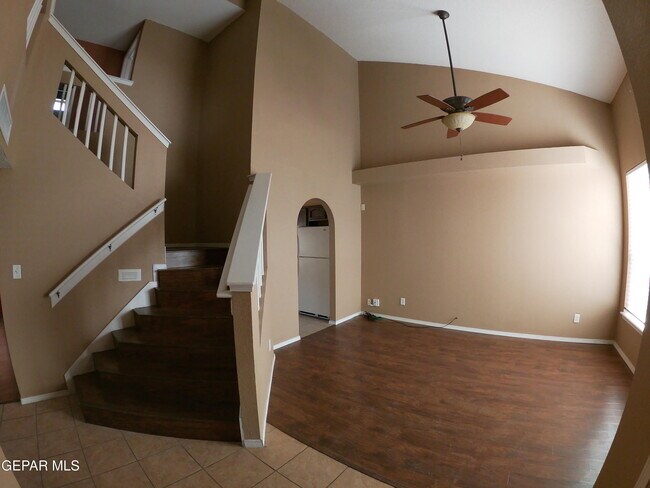 Foto del edificio - 14201 Pacific Point Dr