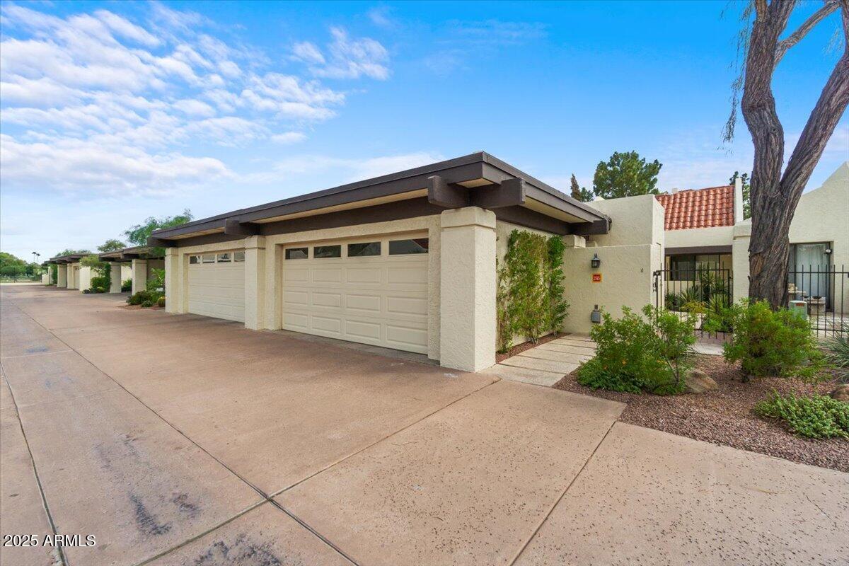 Foto principal - 2515 N Miller Rd