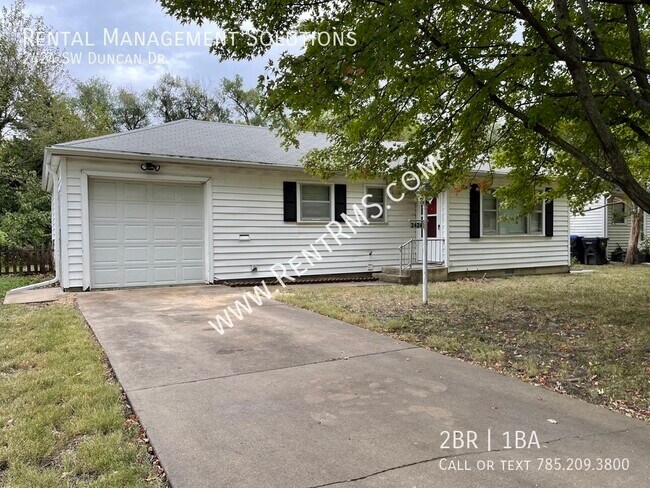Foto del edificio - 2424 SW Duncan Dr