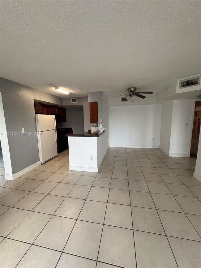 Foto del edificio - 15231 SW 80th St
