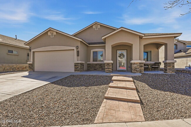 Building Photo - 7564 Wolf Creek Dr