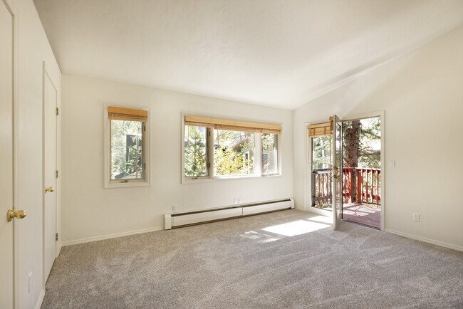 Foto del edificio - 311 Midland Ave