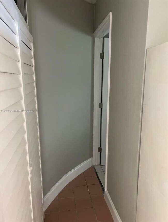 Foto del edificio - 1101 SW 24th Ave