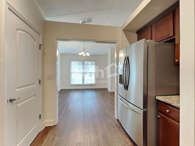 Building Photo - 77231 Lumber Creek Blvd